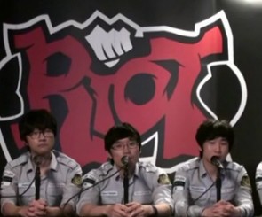 AZUBU FROSTCLG.EUɷã¼˿Ǹ